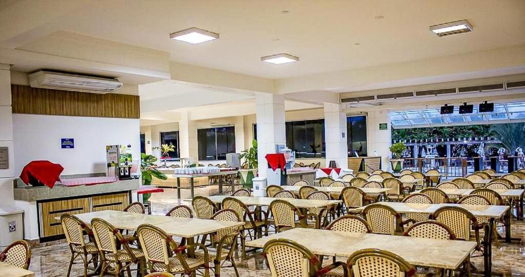 L'Acqua Diroma - Suites Confortaveis - Diversao Garantida - Piscina De Ondas Exclusiva Калдас-Новас Экстерьер фото
