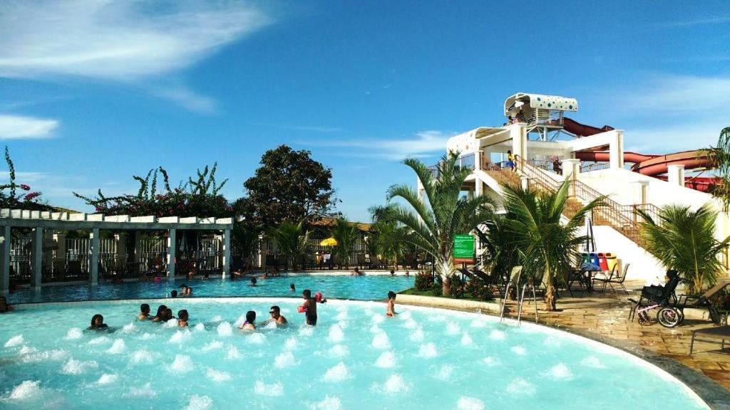 L'Acqua Diroma - Suites Confortaveis - Diversao Garantida - Piscina De Ondas Exclusiva Калдас-Новас Экстерьер фото